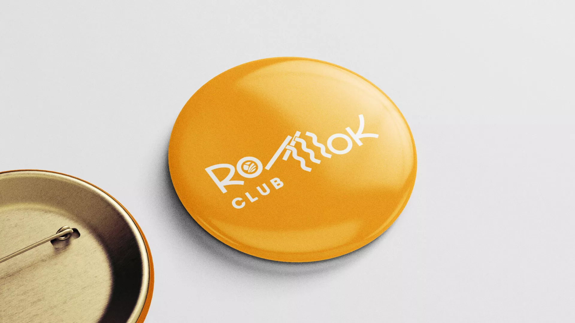 Создание логотипа суши-бара «Roll Wok Club» в Томске